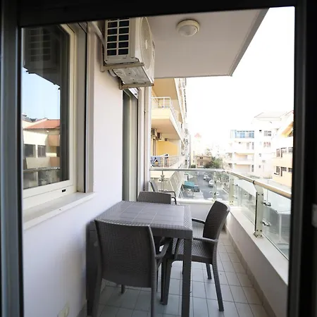 Dyrrah Seaside Apartment