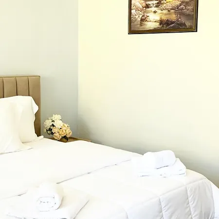 Dyrrah Seaside Apartment